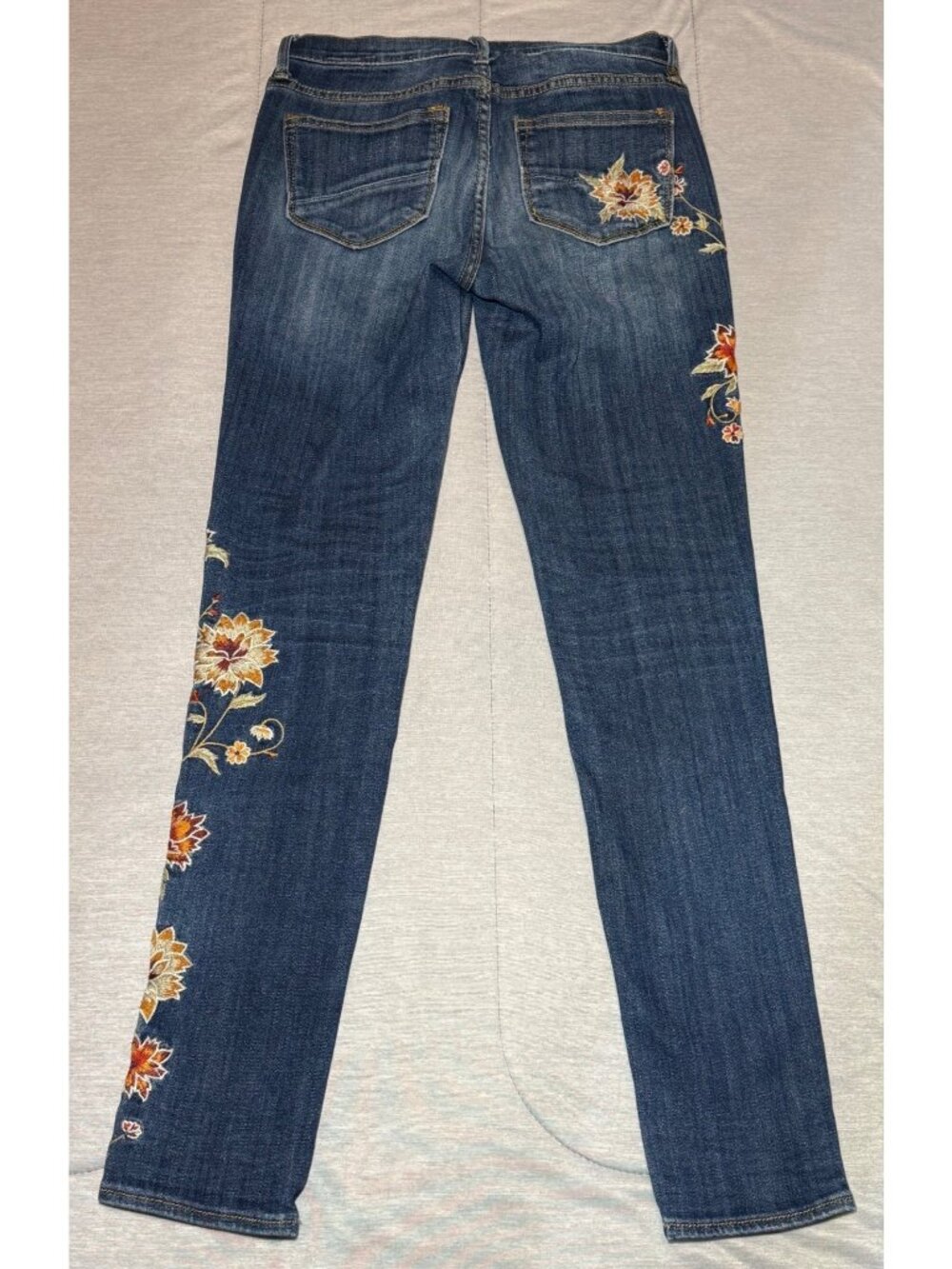 Driftwood Womens Jackie Embroidered Skinny Jeans W24 L29 Classic Fit Floral - Picture 2 of 15